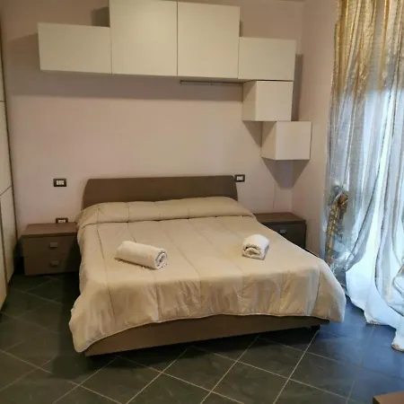 Alex Square Alessandria